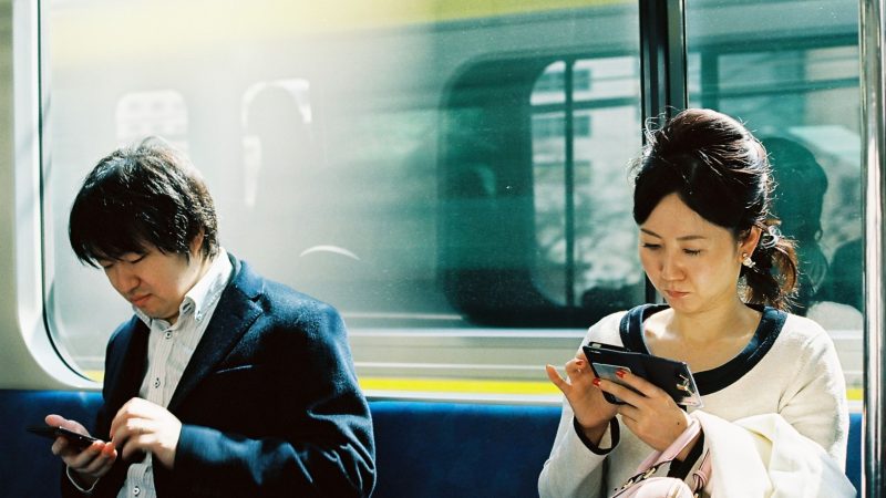 Mobile Data Speeds Explained: How Fast Is 10, 50 and 100Mbps?