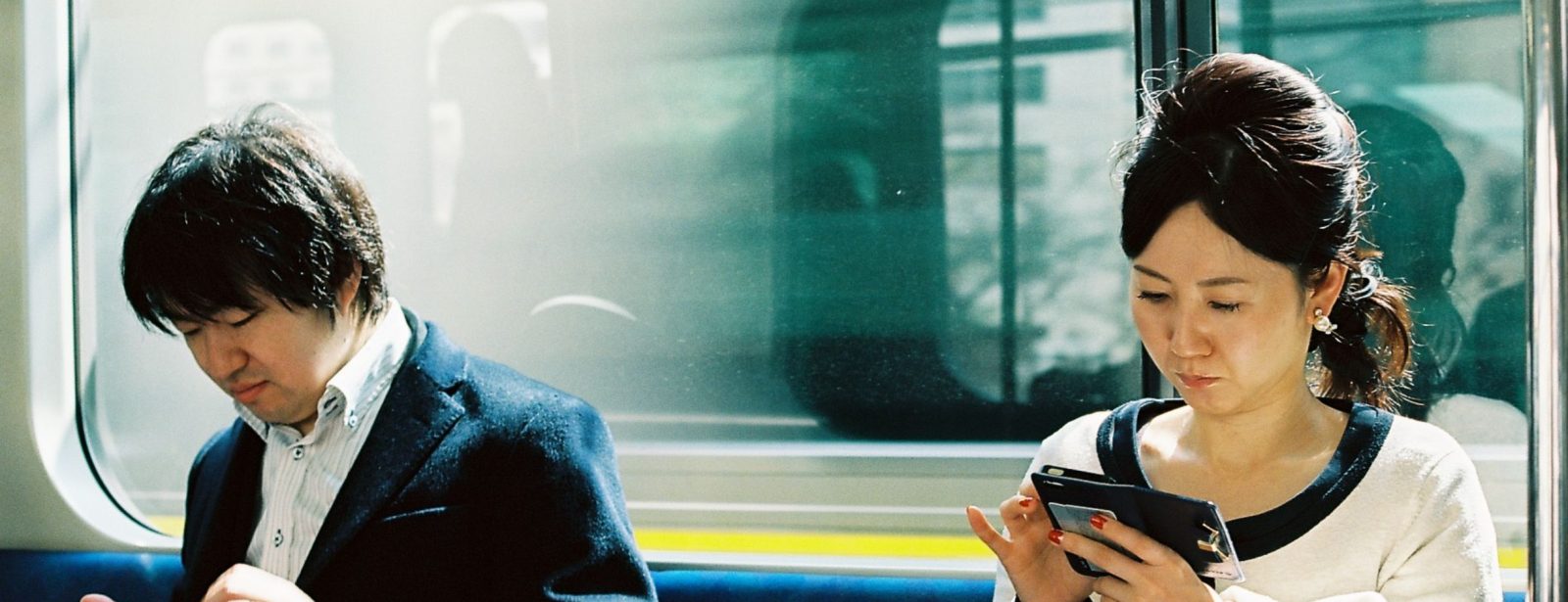 Mobile Data Speeds Explained: How Fast Is 10, 50 and 100Mbps?